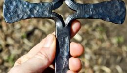Ann's Cross